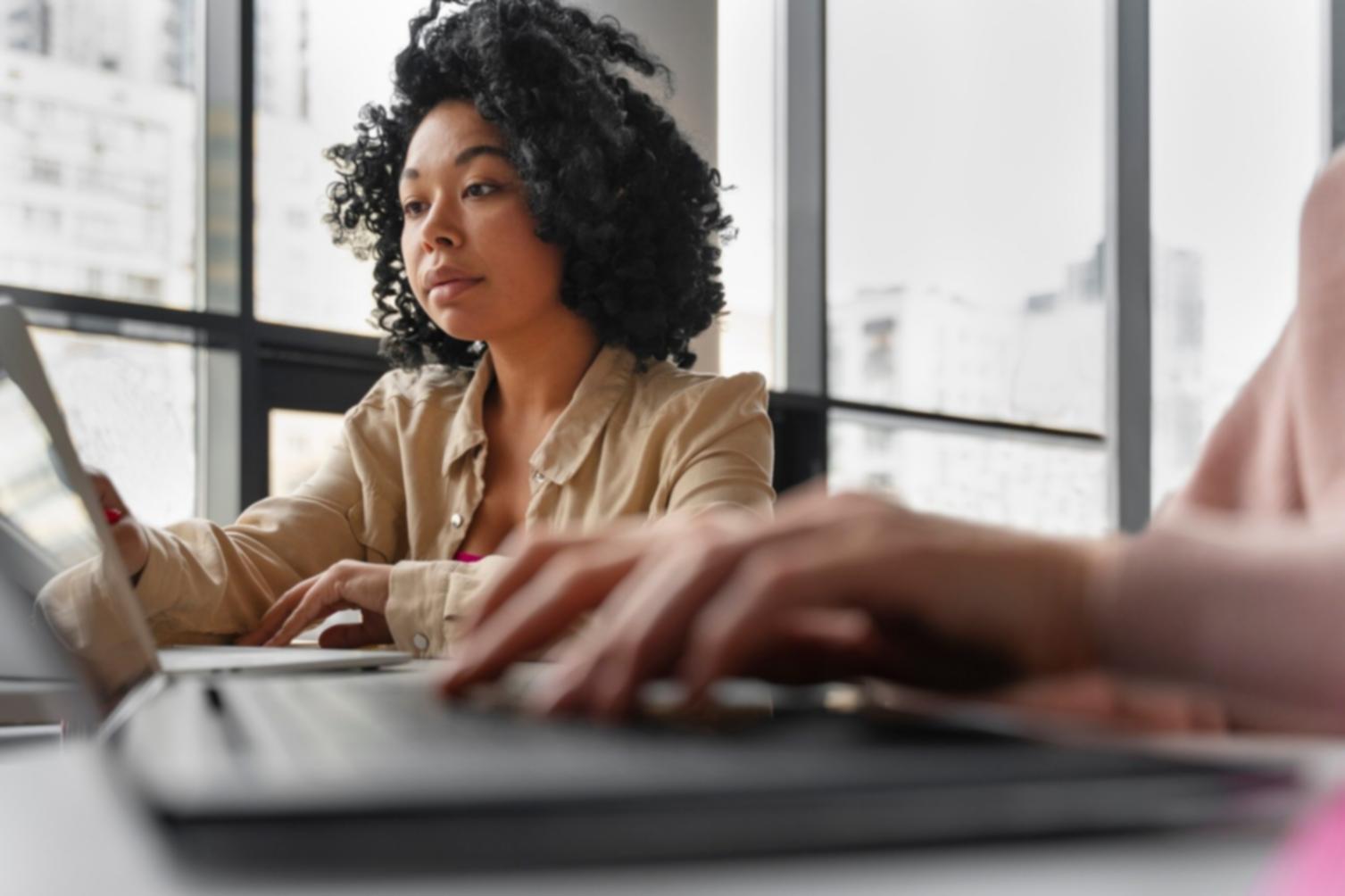 Praktische Werkzeuge und Apps für effektive Budgetverwaltung